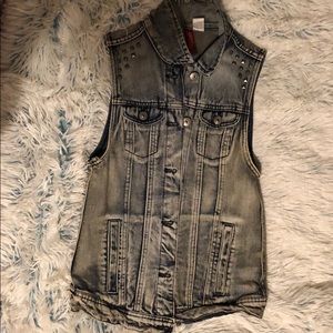 Red concept jean vest
